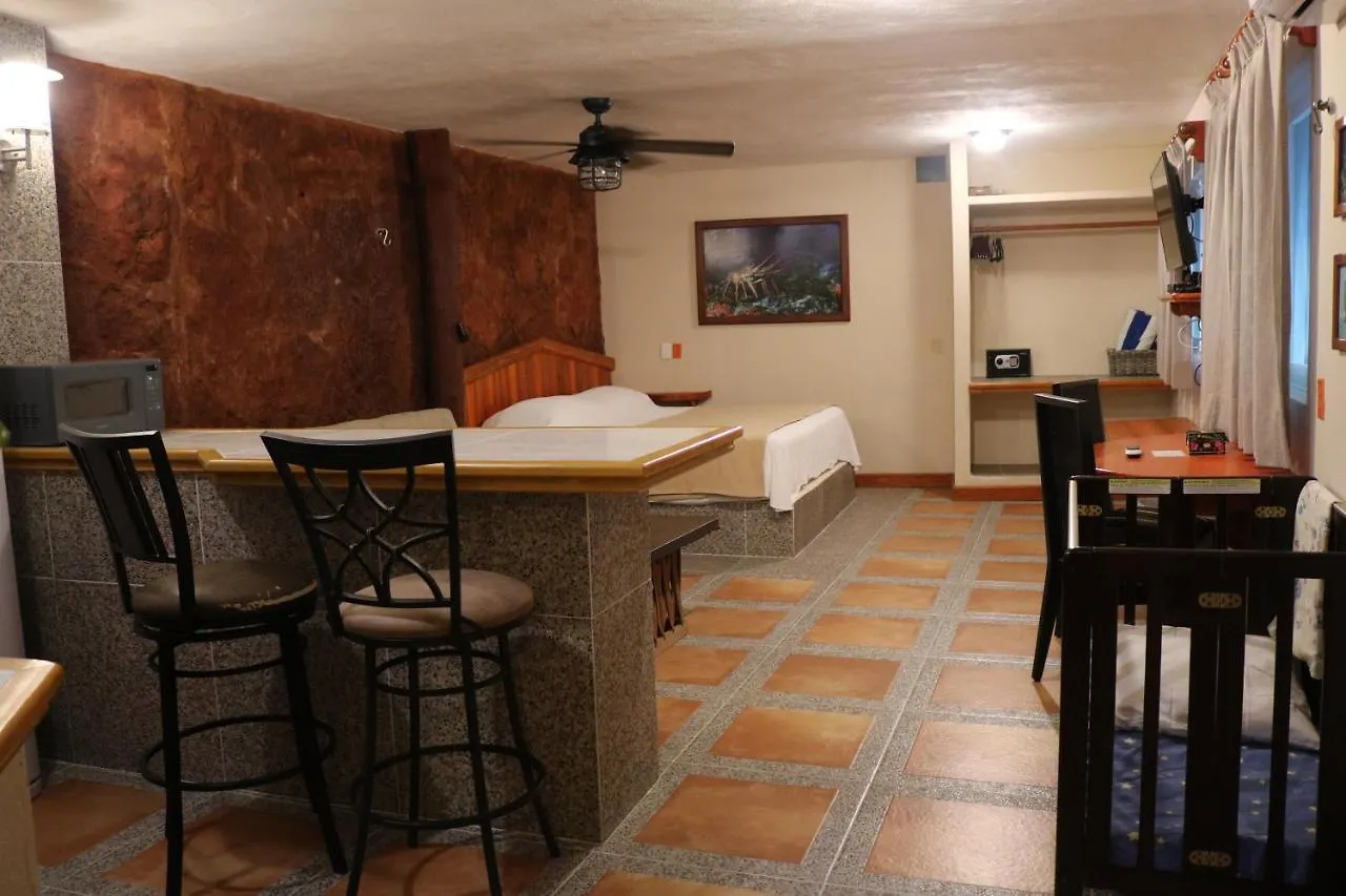 The Diving Lodge Downtown Puerto Morelos 0*,  Mexico