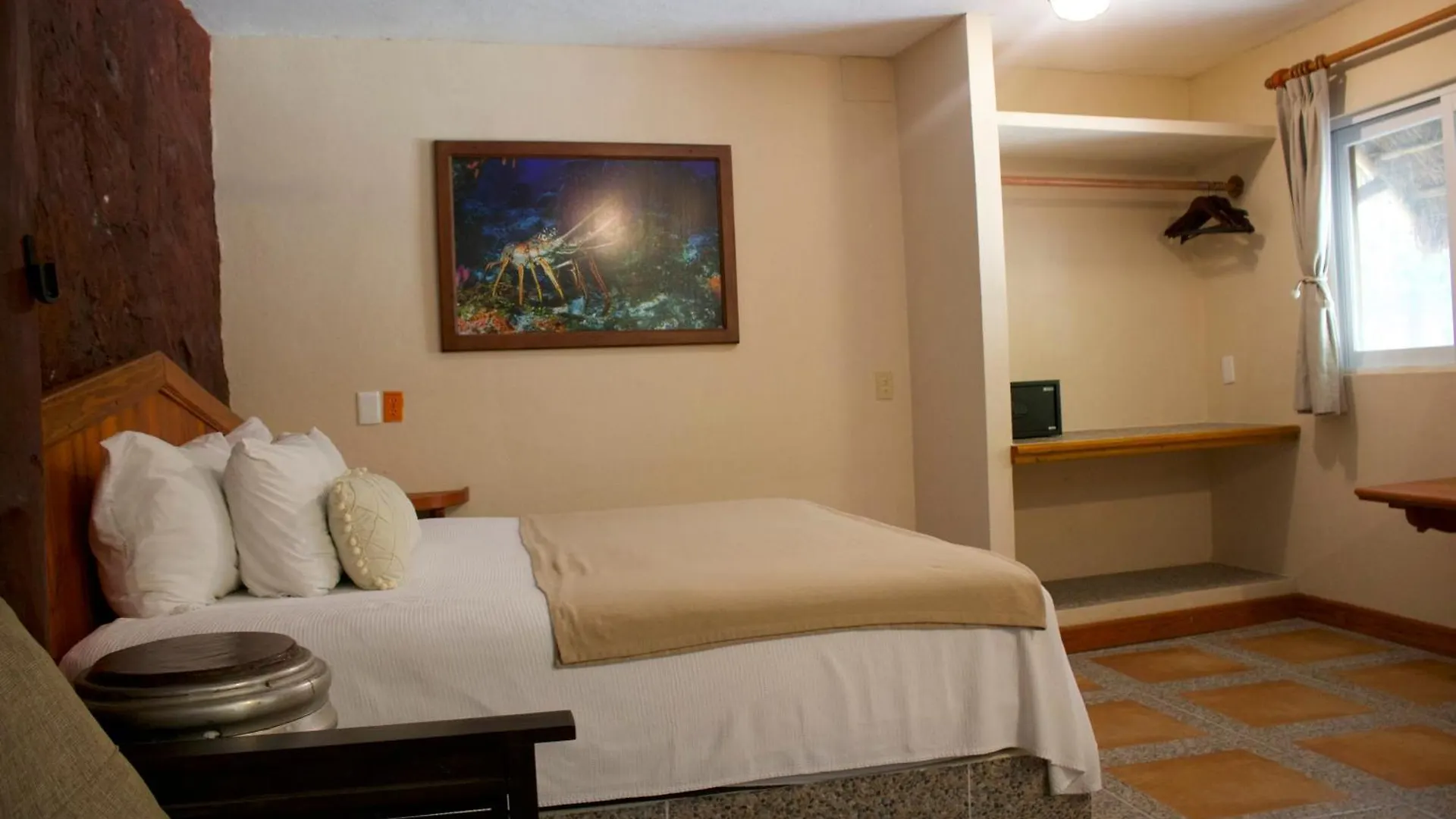 The Diving Lodge Downtown Puerto Morelos Mexico